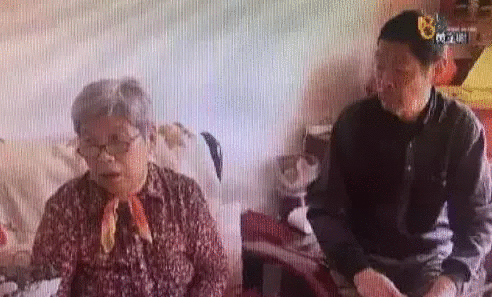 82岁老太遭热情小伙上门抓住亲亲 可骇的还在后边